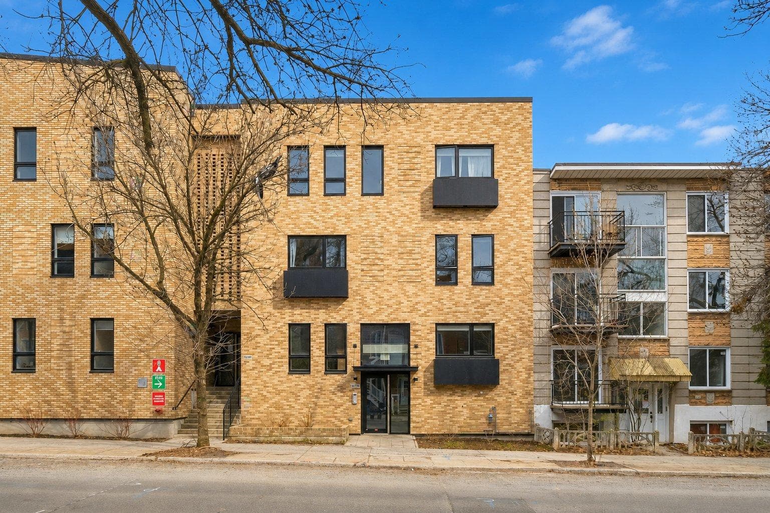 8120 Av. De Chateaubriand, #102, Montréal (Villeray/Saint-Michel/Parc-Extension)