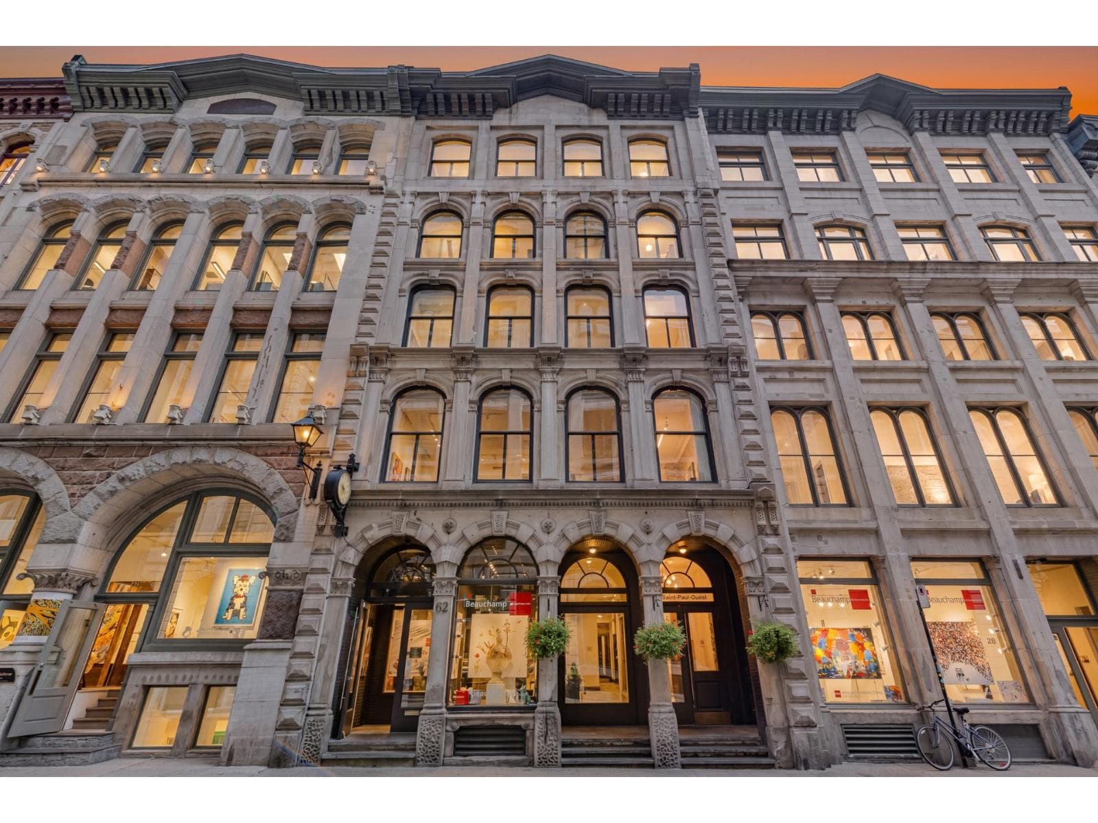 64 Rue St-Paul O., #107, Montréal (Ville-Marie), Quebec H2Y4B8
