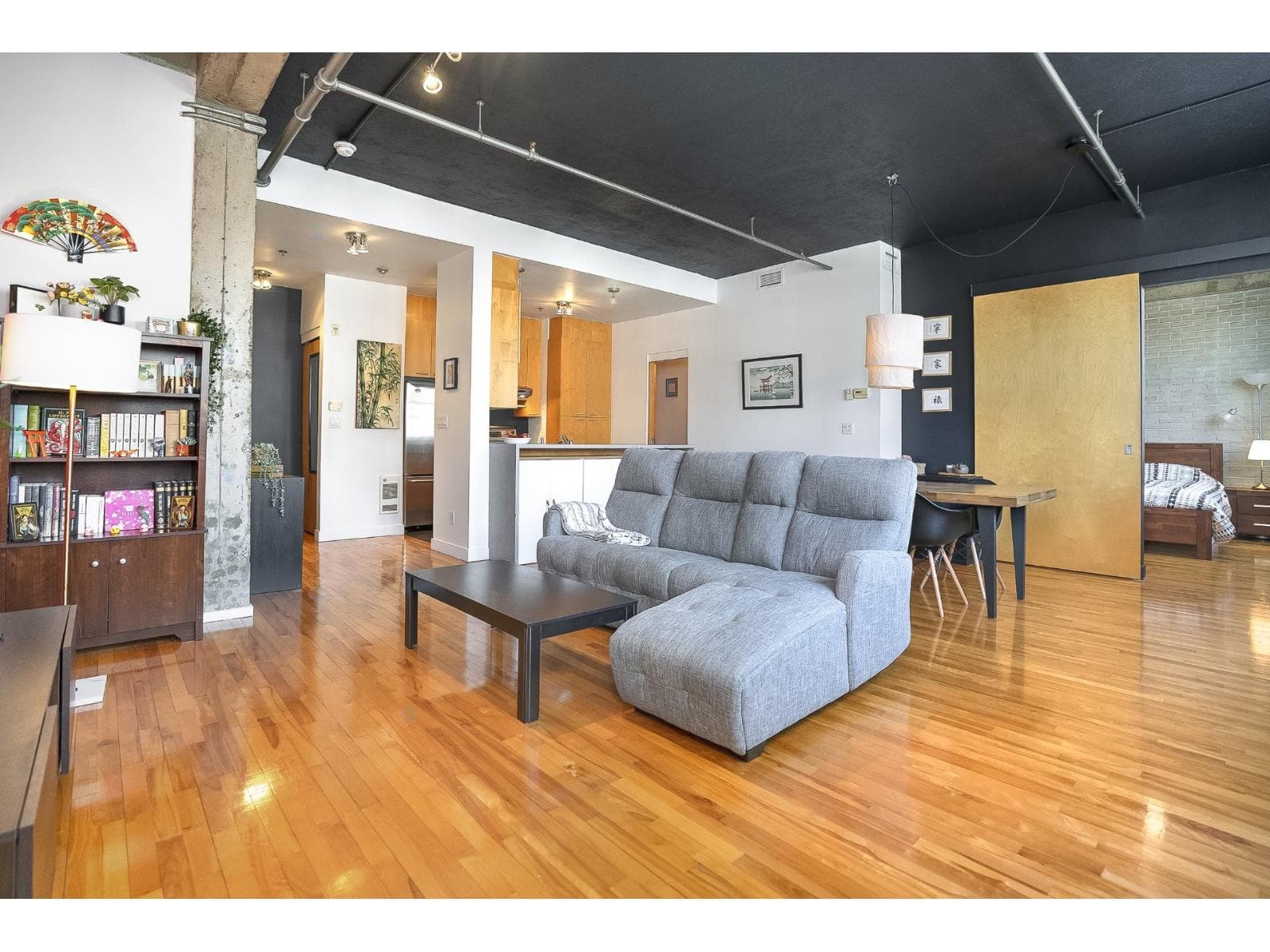 1473 Rue Atateken, #4, Montréal (Ville-Marie), Quebec H2L3L2