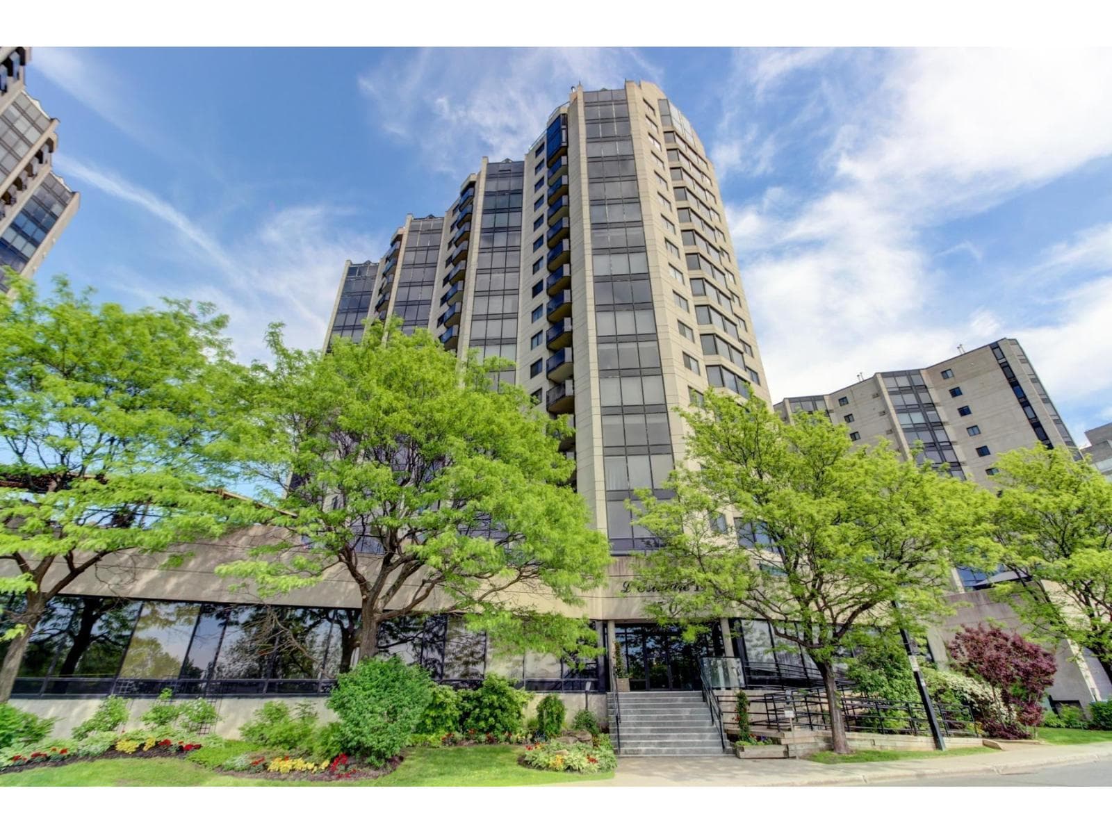 50 Rue De La Barre, #401, Longueuil (Le Vieux-Longueuil)