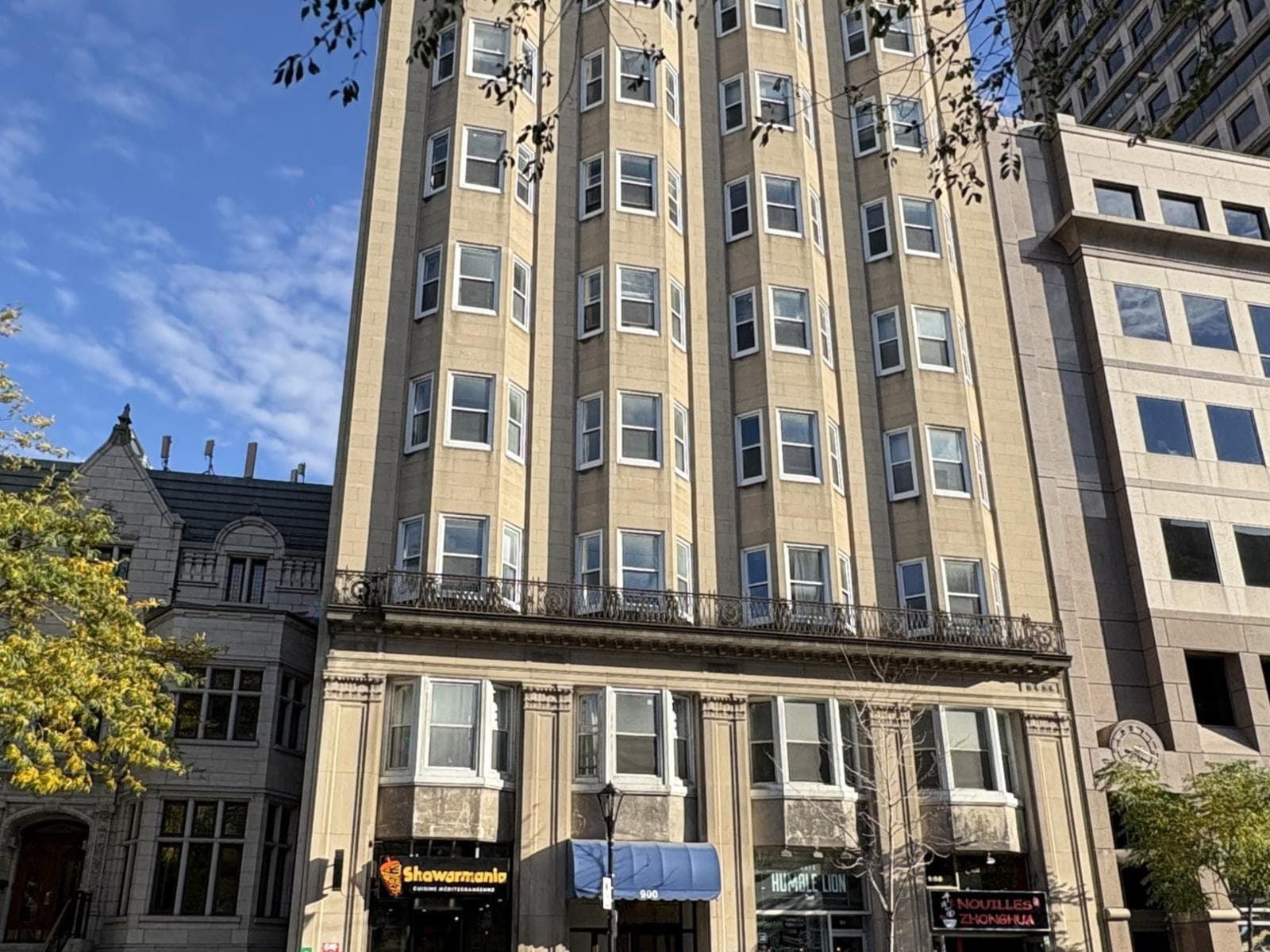 900 Rue Sherbrooke O., #12, Montréal (Ville-Marie)