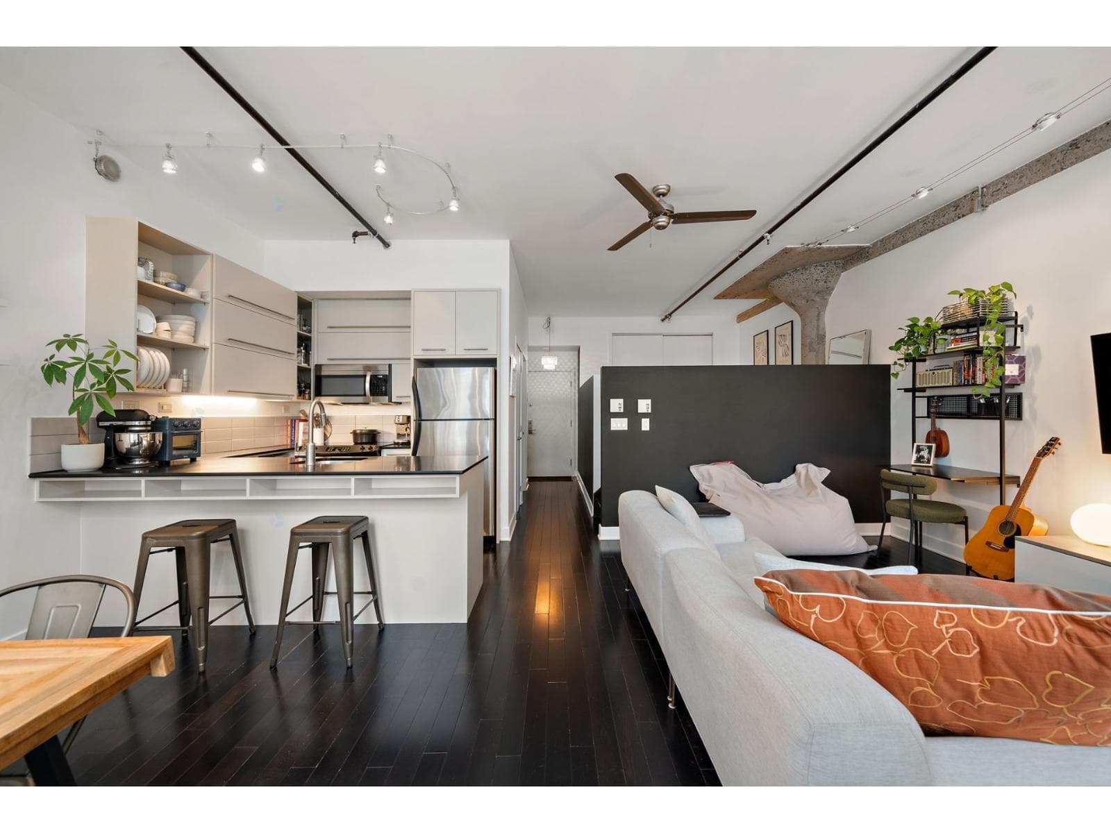 765 Rue Bourget, #202, Montréal (Le Sud-Ouest)