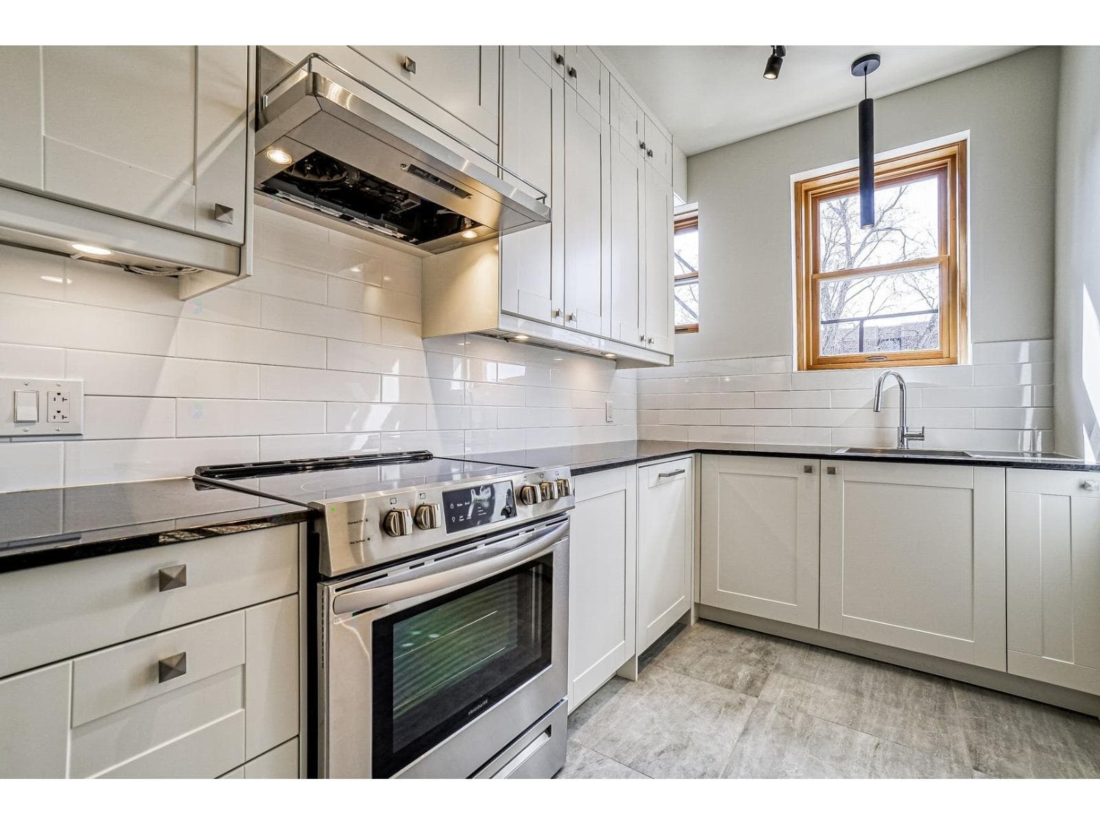 4970 Ch. de la Côte-des-Neiges, #10, Montréal (Côte-des-Neiges/Notre-Dame-de-Grâce)