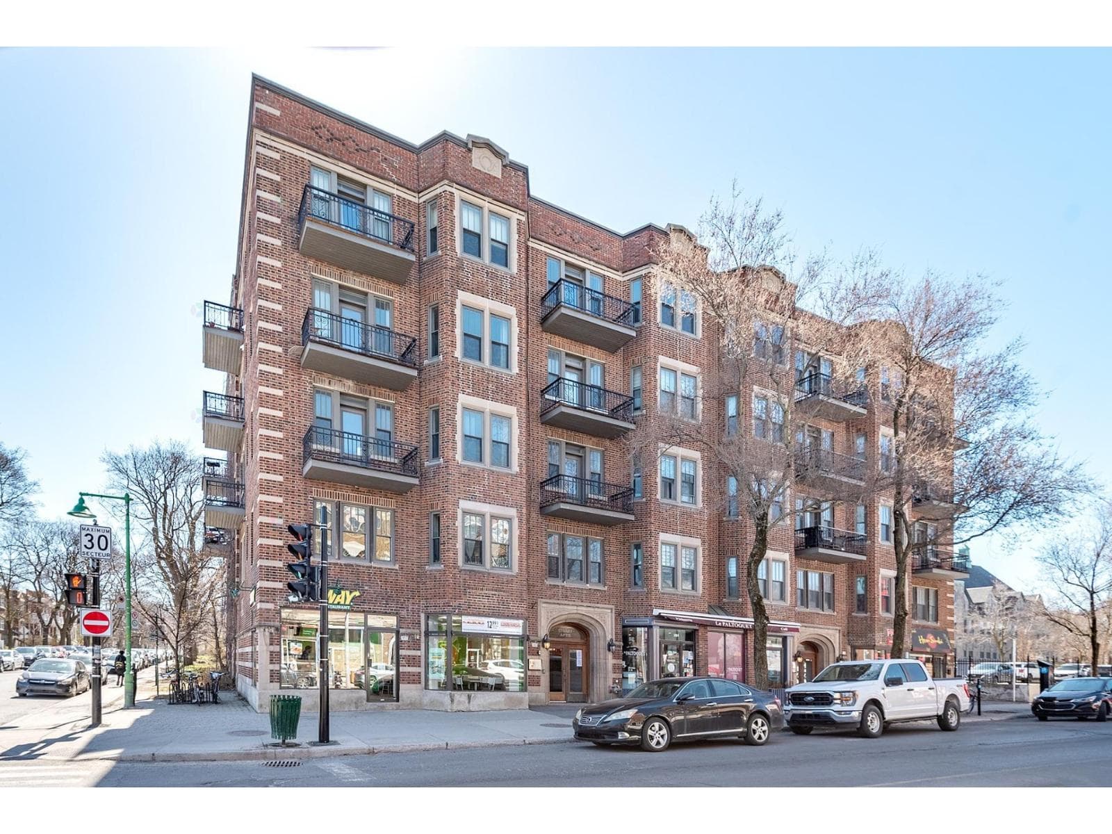 1460 Av. Van Horne, #16, Montréal (Outremont)