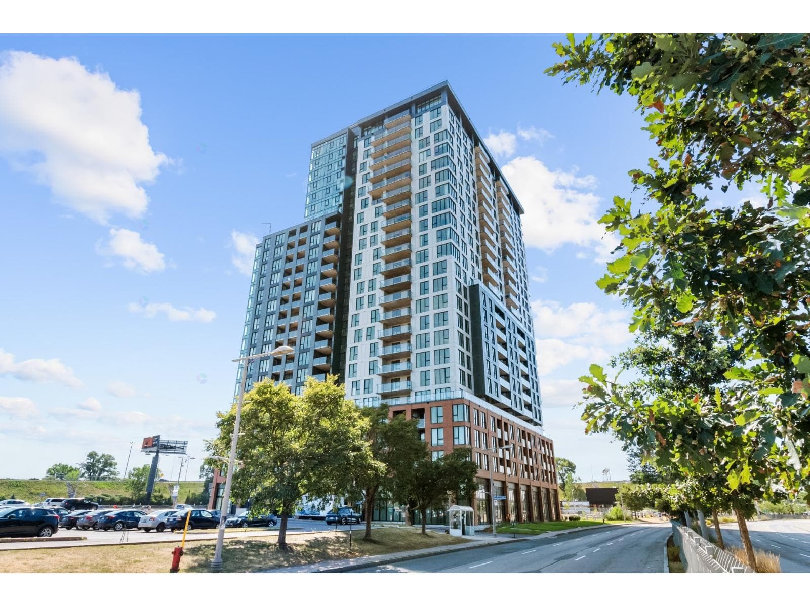 200 Rue Marie-Charles-Le Moyne, #2106, Longueuil (Le Vieux-Longueuil)