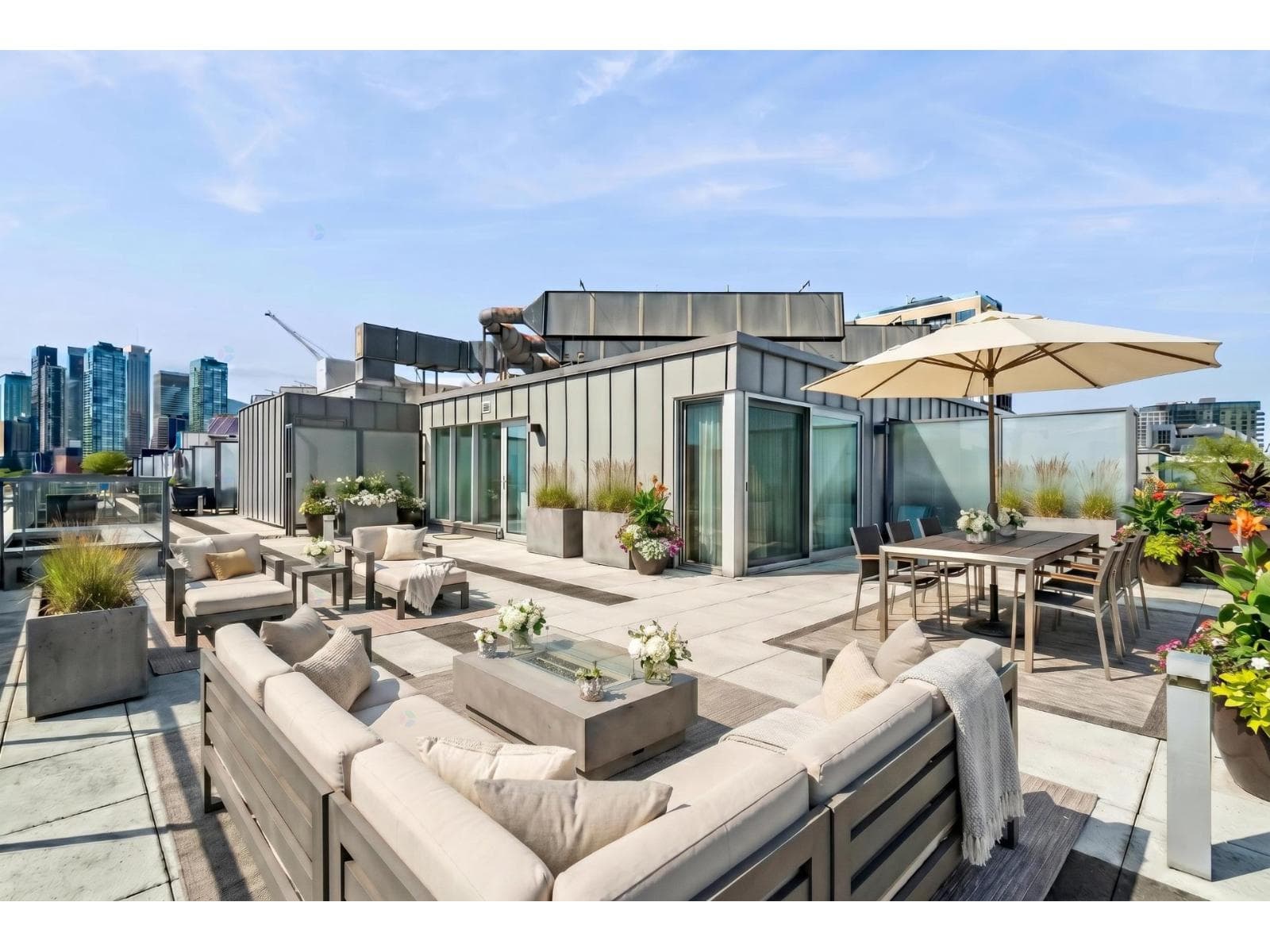 1548 Rue des Bassins, #PH-815, Montréal (Le Sud-Ouest)