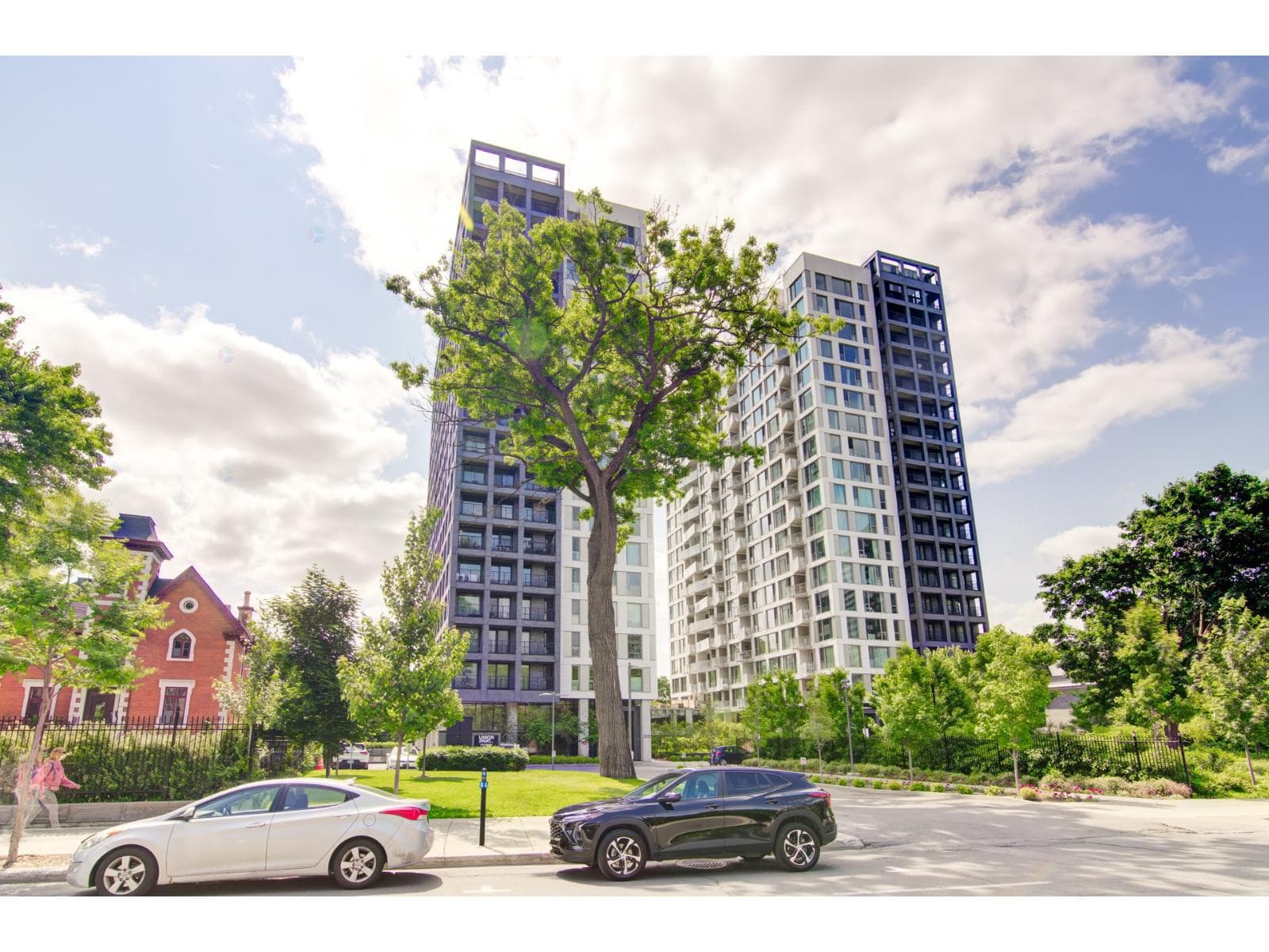 2000 Boul. René-Lévesque O., #1009, Montréal (Ville-Marie)