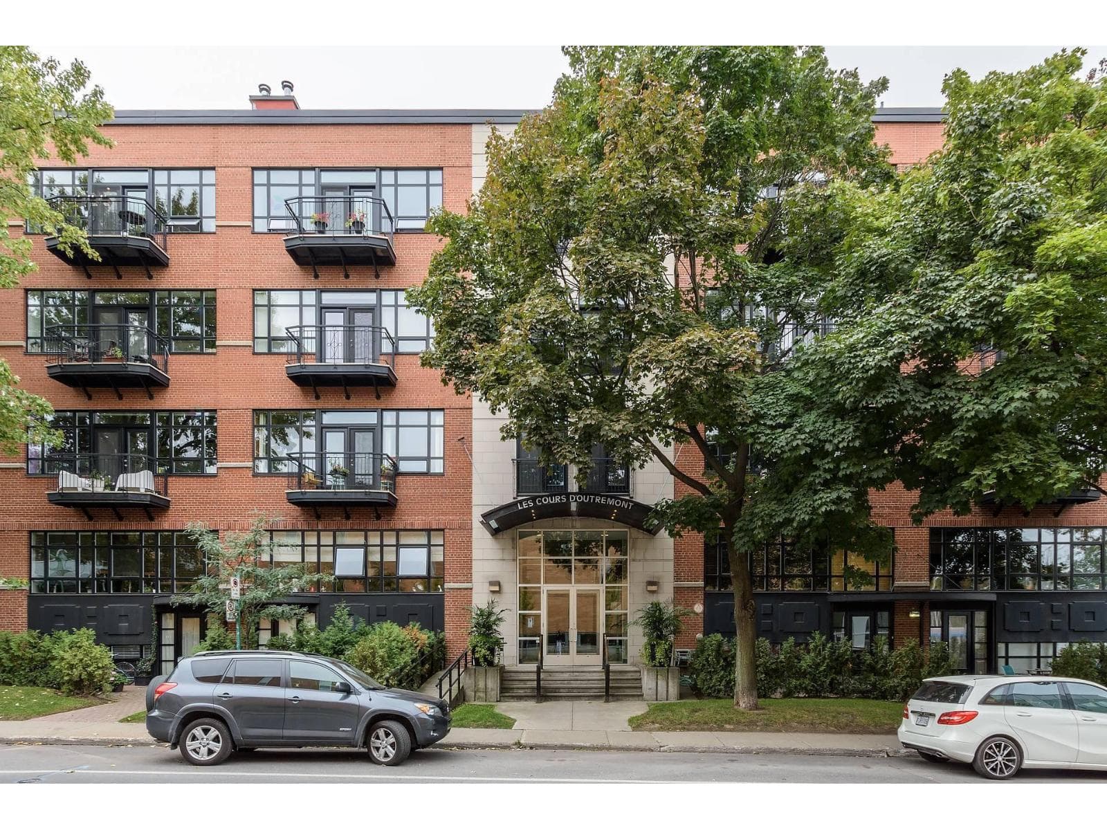 970 Av. McEachran, #106, Montréal (Outremont)