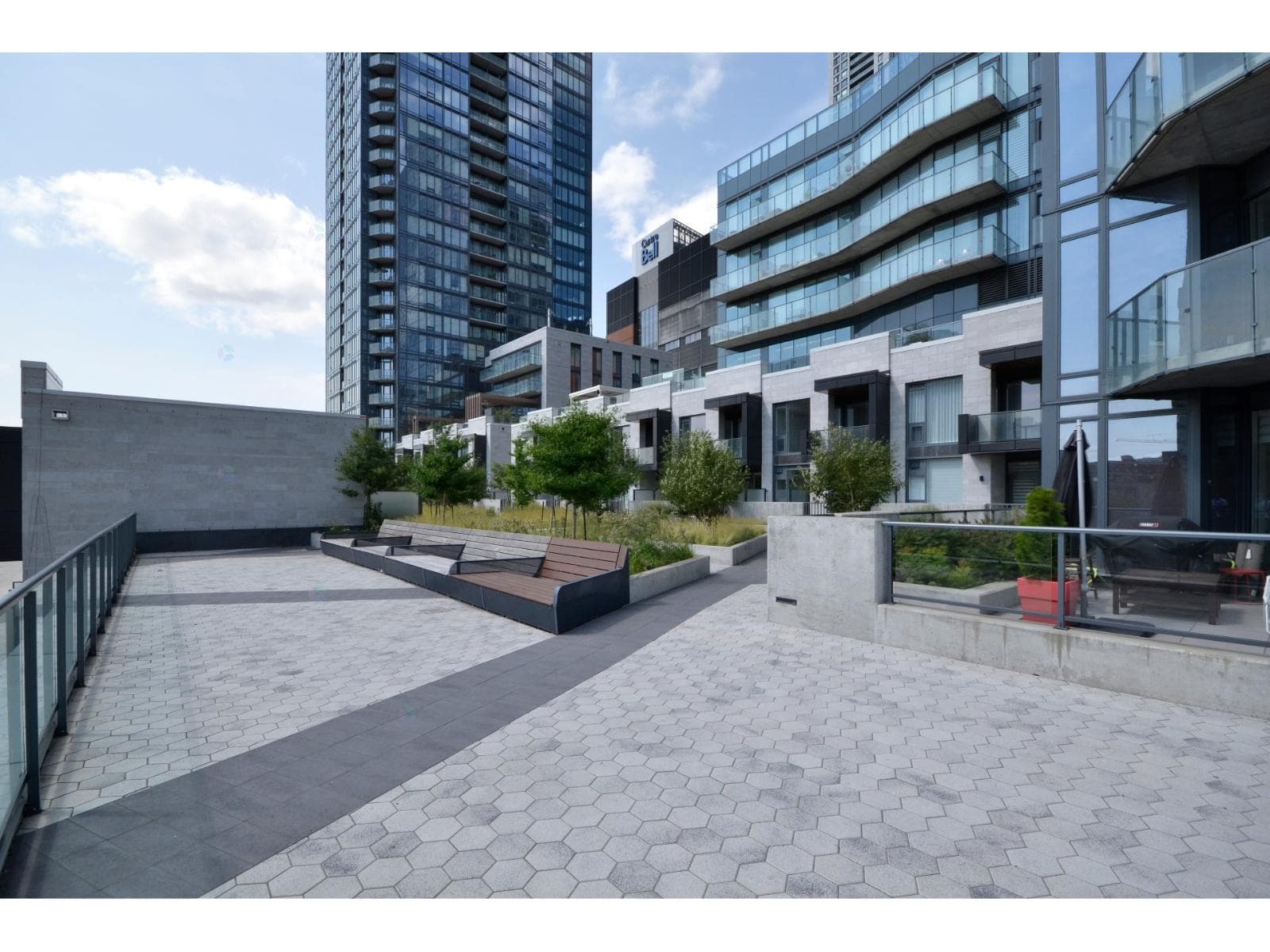 1188Z Rue St-Antoine O., #TH3, Montréal (Ville-Marie)