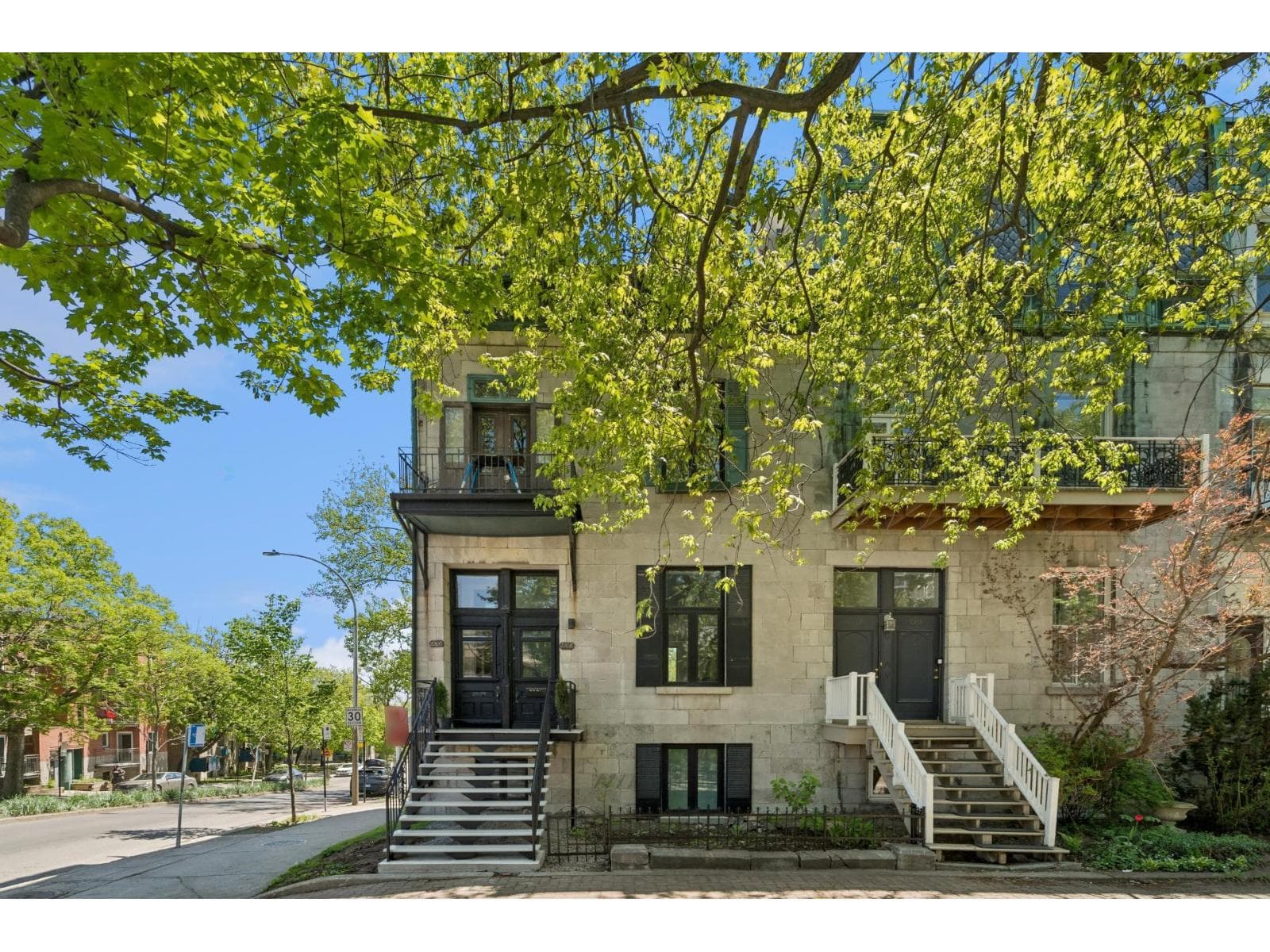 2206 Rue St-Antoine O., Montréal (Le Sud-Ouest)