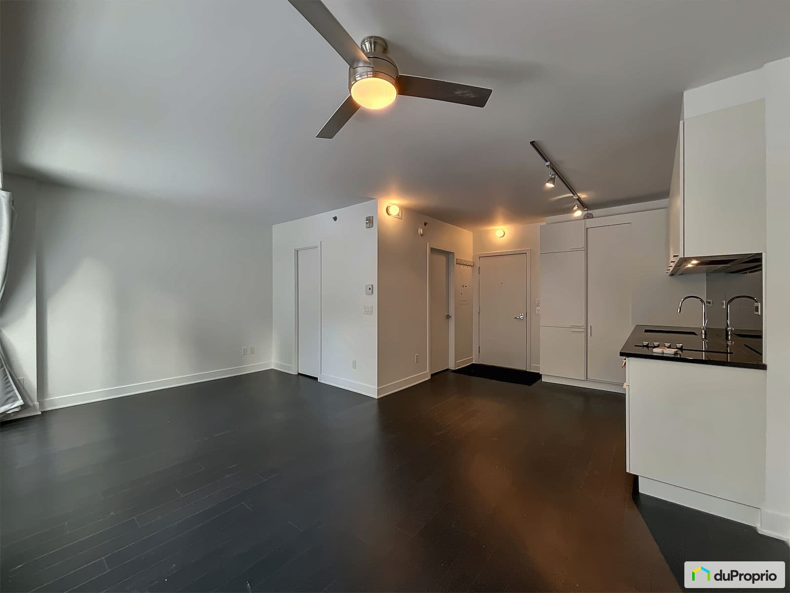 703-1000 rue Ottawa, Griffintown