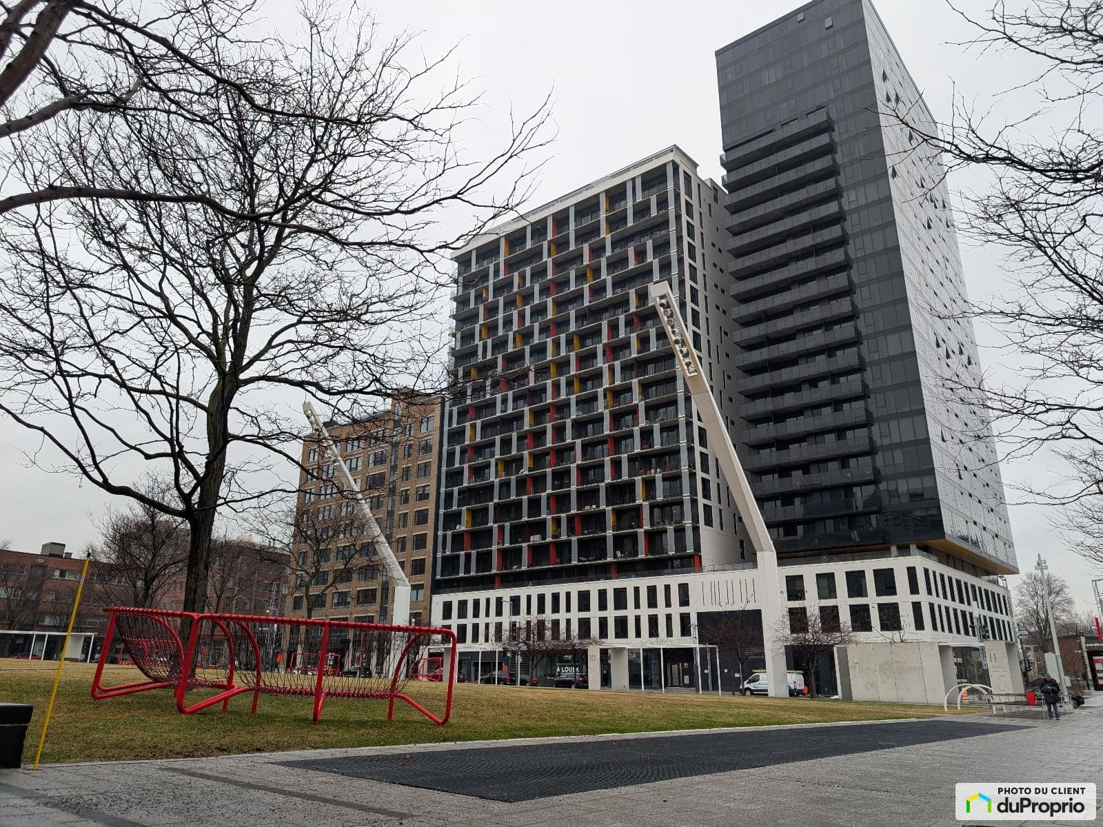 214-1 boulevard de Maisonneuve, Ville-Marie (Centre-Ville et Vieux-Montréal)
